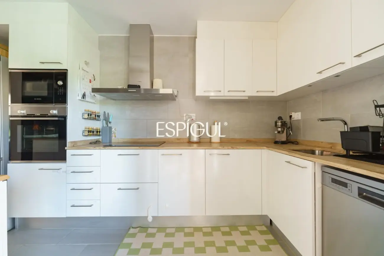 Superbe appartement de 2020 avec terrasse de 26 m² et place de parking à El Masnou
