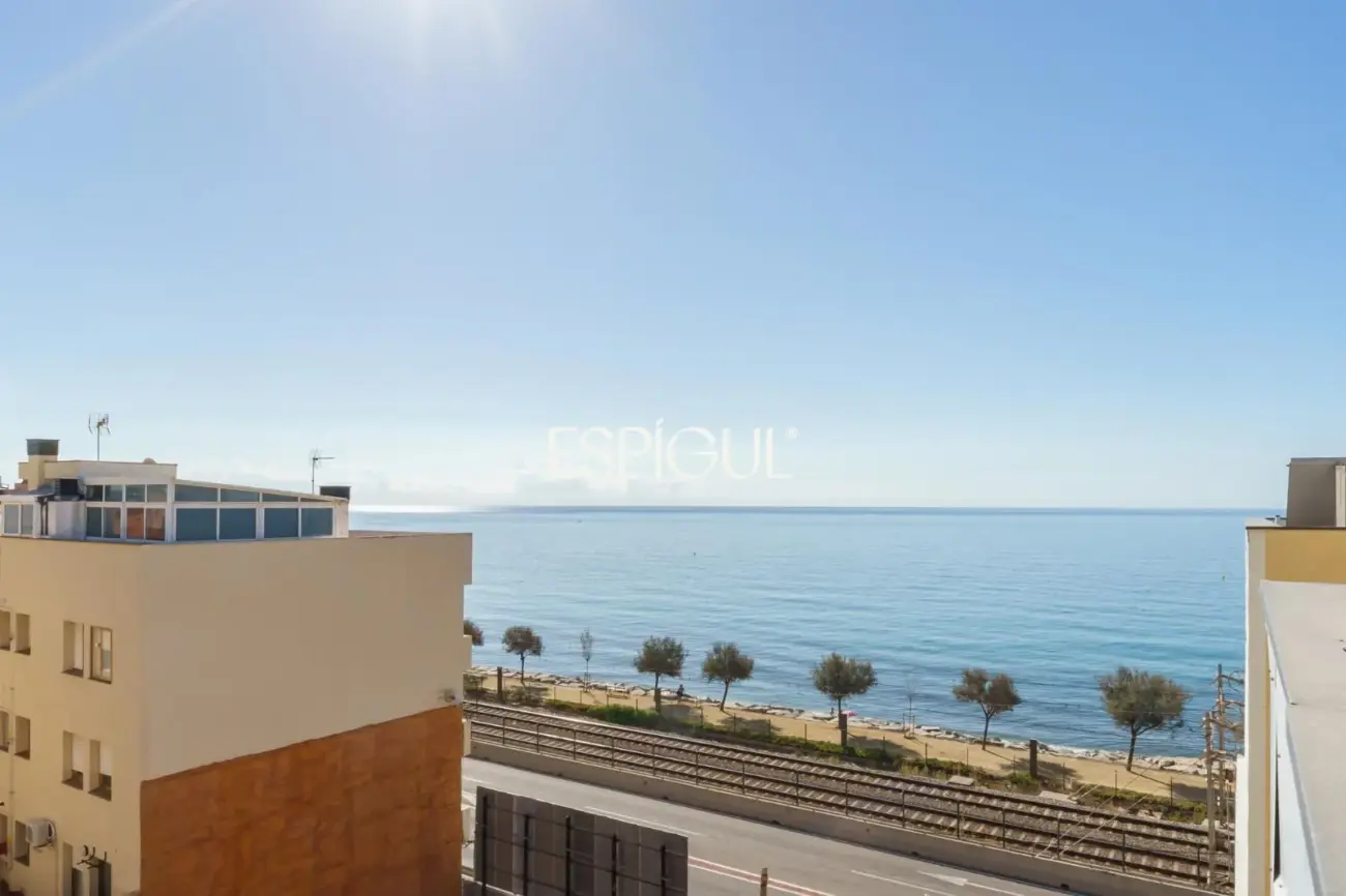 Superbe appartement de 2020 avec terrasse de 26 m² et place de parking à El Masnou