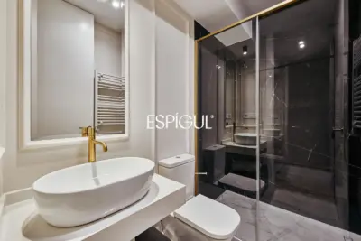 Piso en venta con terraza en Lista