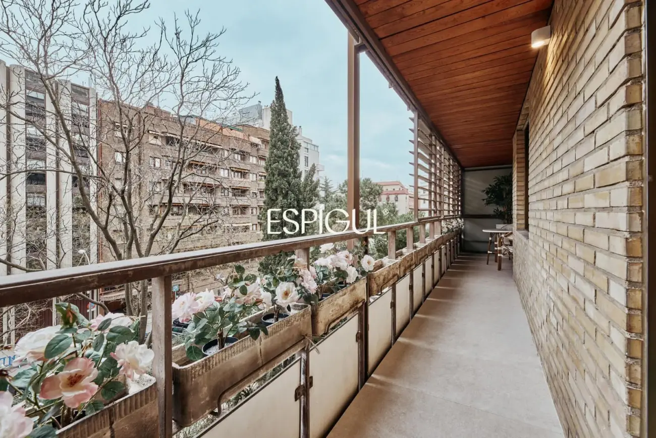 Piso en venta con terraza en Lista