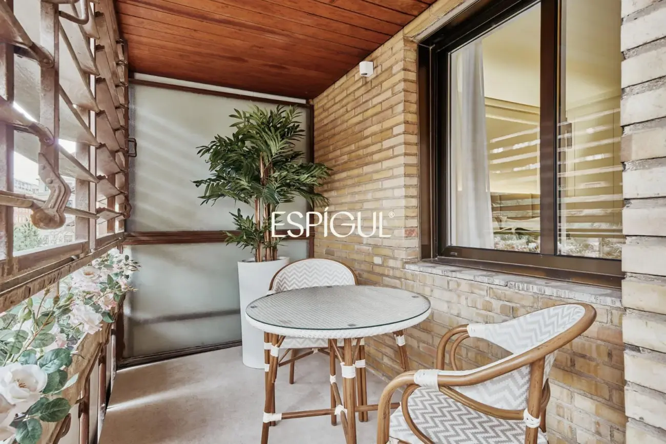 Piso en venta con terraza en Lista