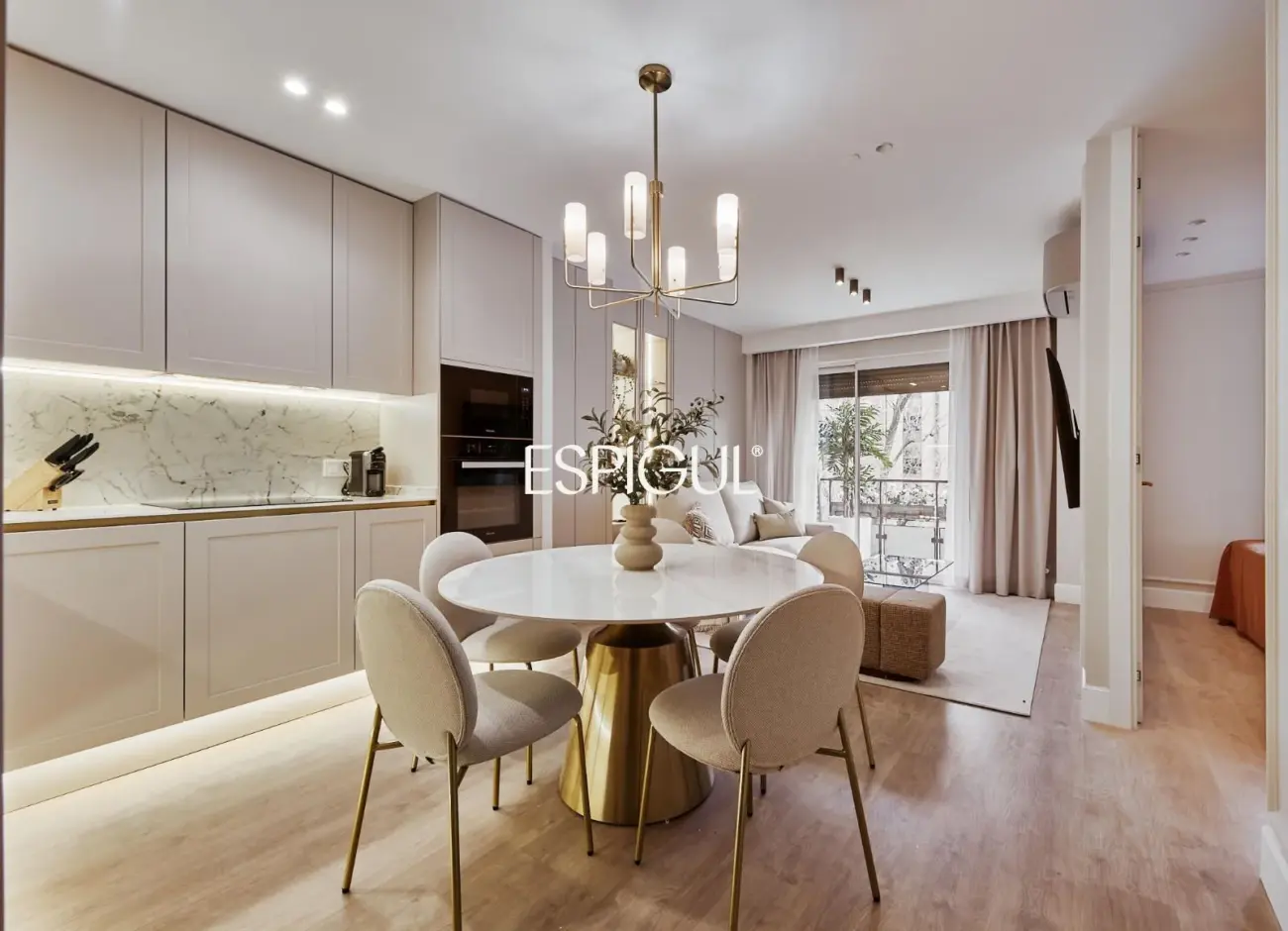 Piso en venta con terraza en Lista