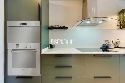 Piso en venta cuatro habitaciones, zona comunitaria en Torreblanca, Sant Cugat