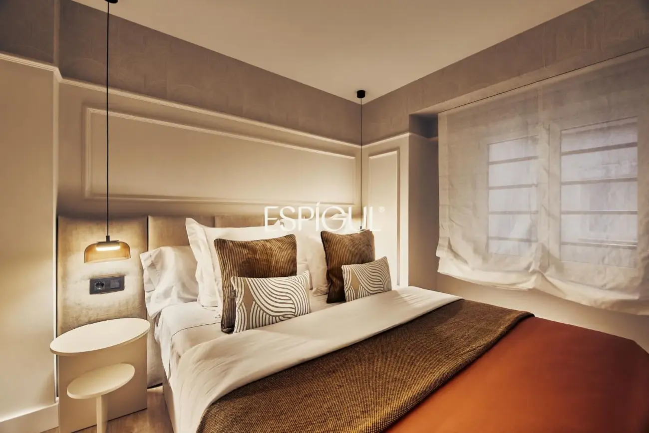 Fully renovated and furnished apartment for sale in Castellana