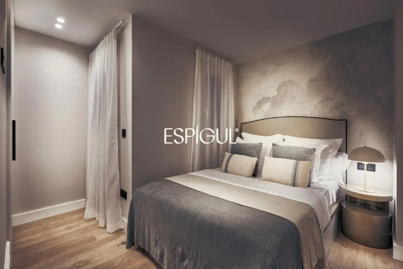 Fully renovated and furnished apartment for sale in Castellana