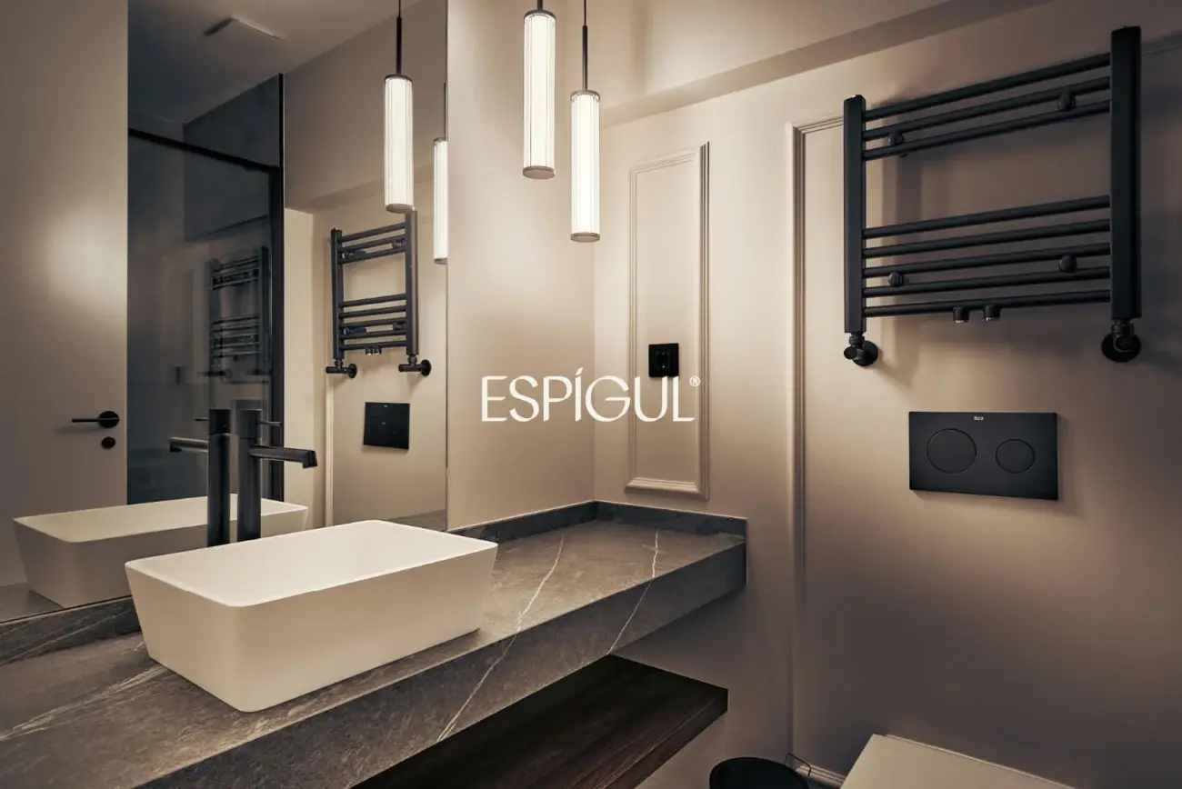 Fully renovated and furnished apartment for sale in Castellana