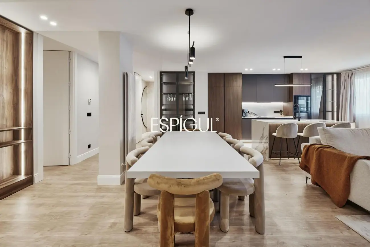 Piso en venta en Lista con terraza y plaza de garaje en finca