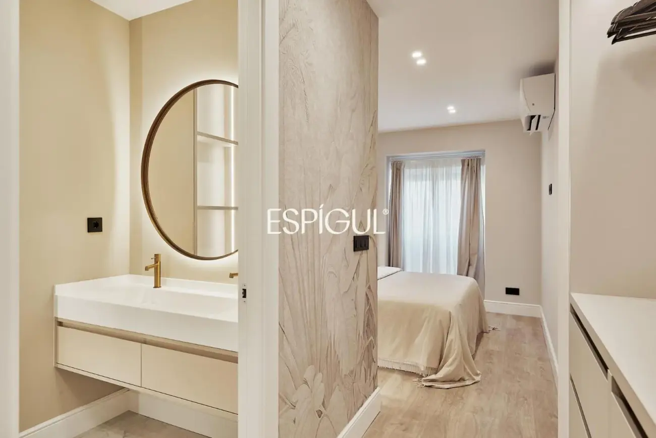 Piso en venta en Lista con terraza y plaza de garaje en finca