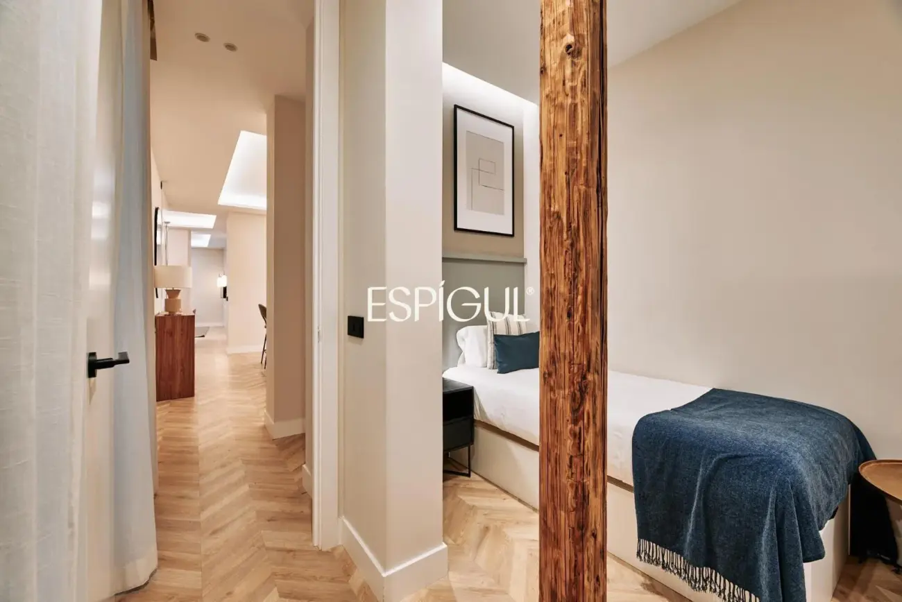 Piso en venta exterior con terraza en Sol, Centro
