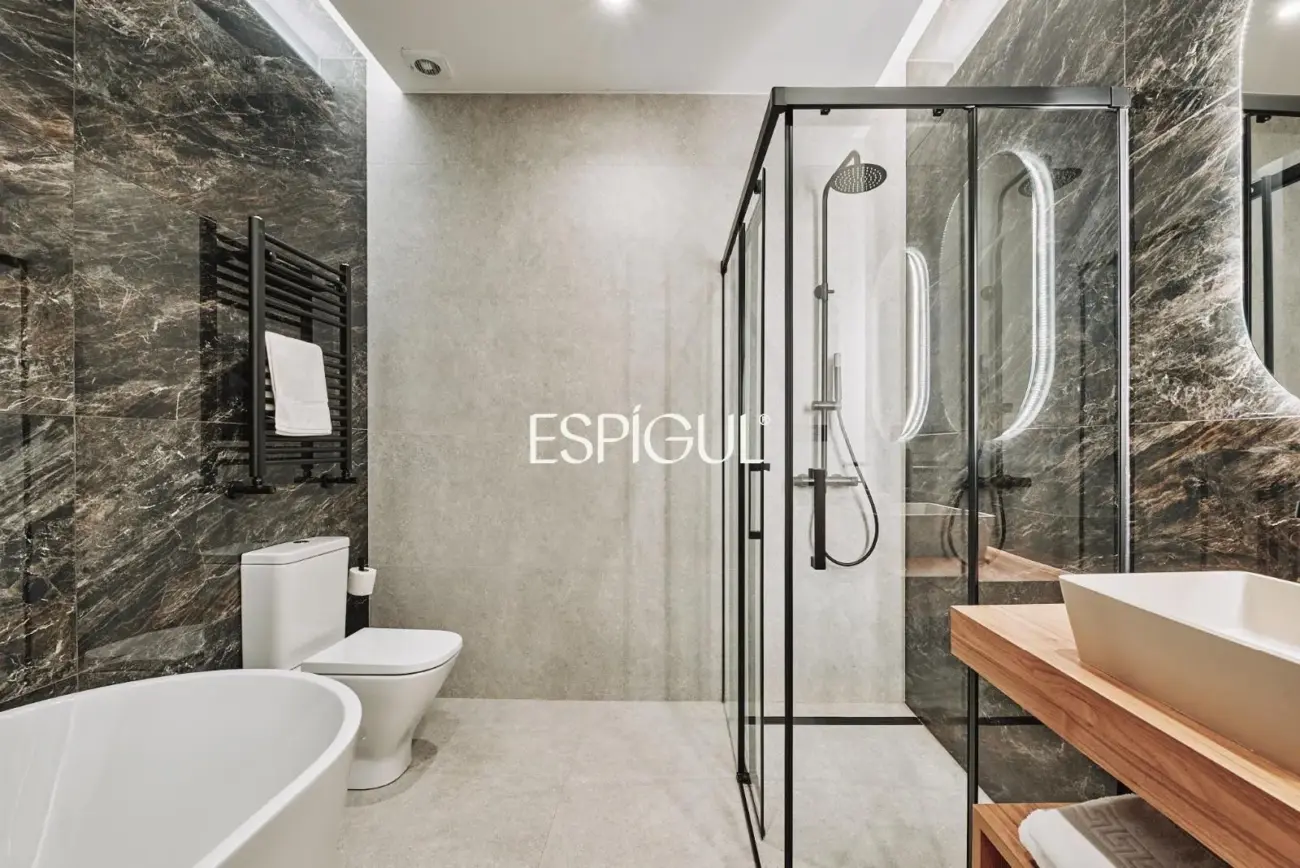 Piso en venta exterior con terraza en Sol, Centro