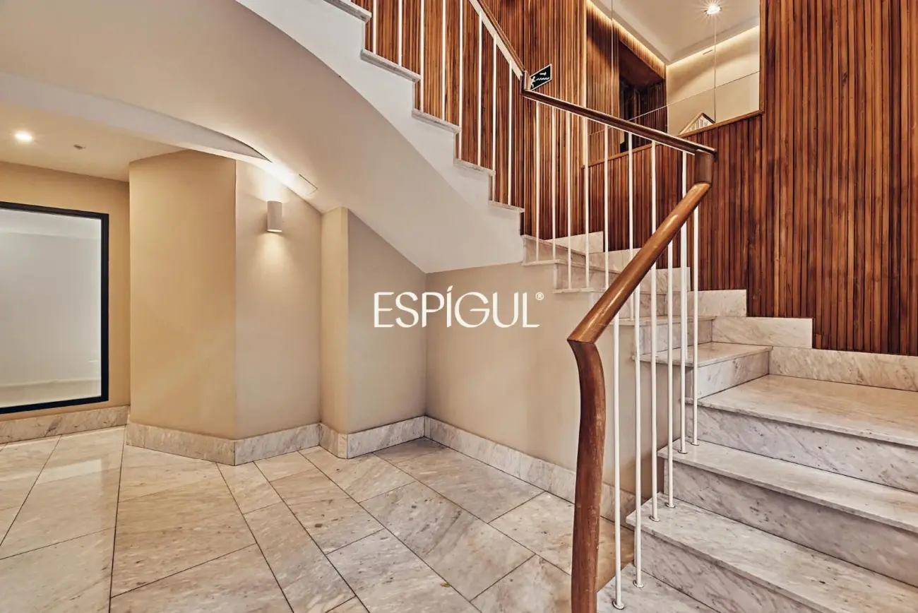 Piso en venta exterior con terraza y garaje en Lista