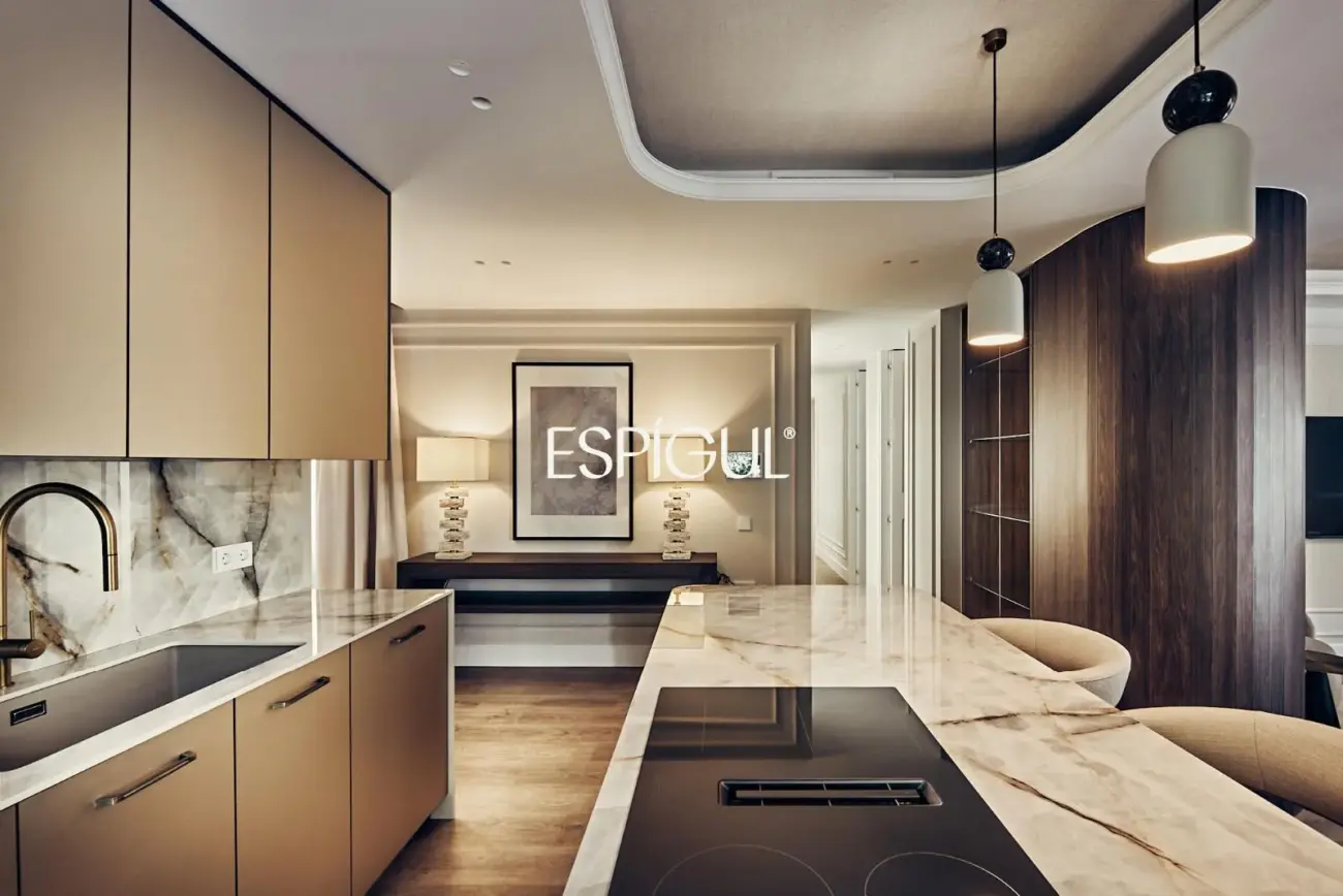 Piso en venta exterior con terraza y garaje en Lista