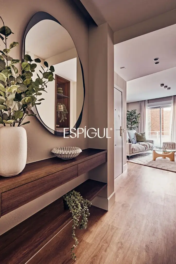 Piso en venta reformado con terraza en Lista