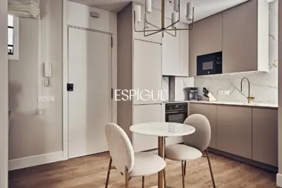 Piso en venta reformado en Goya