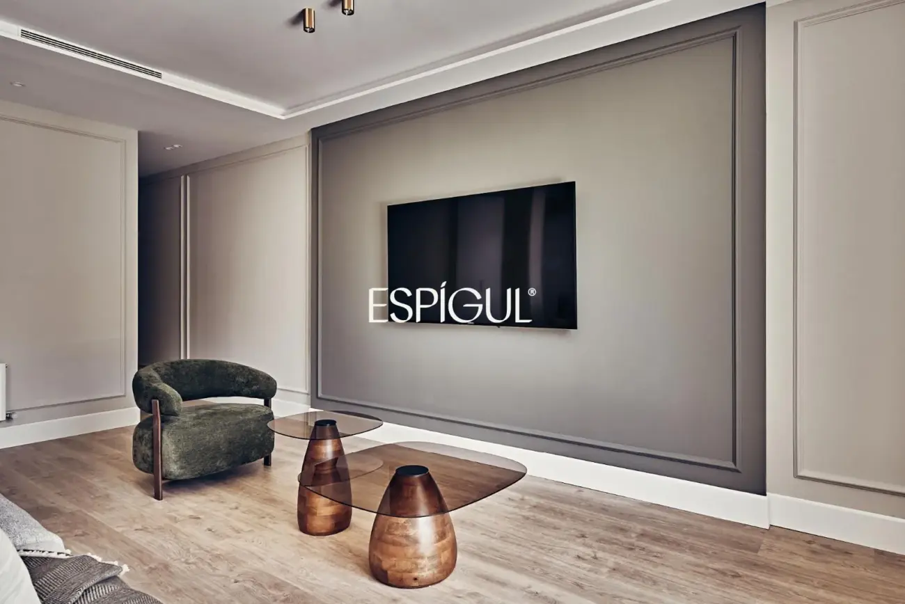 Piso exterior en venta con terraza en Goya