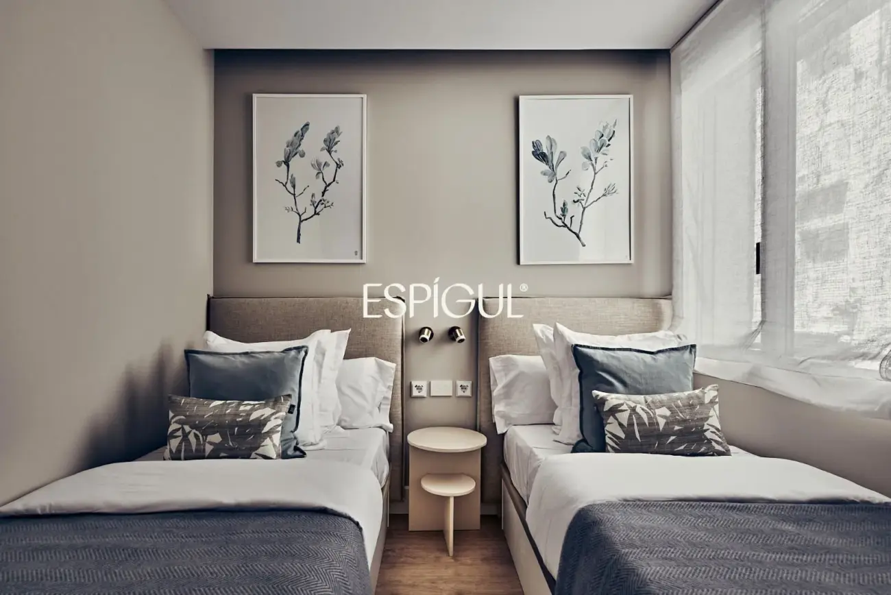 Piso exterior en venta con terraza en Goya