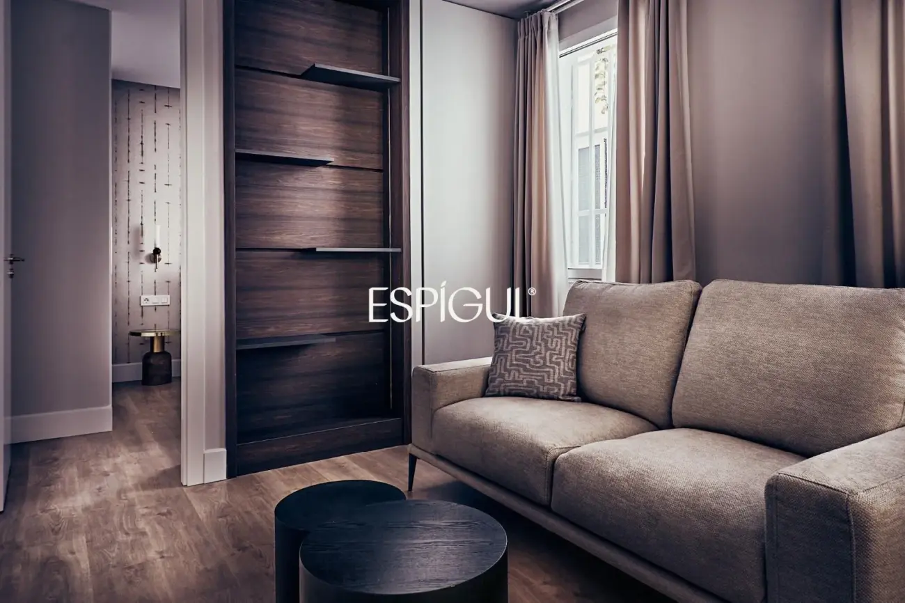 Apartamento en venta en en la calle Lope de Rueda, en el prestigioso barrio de Ibiza