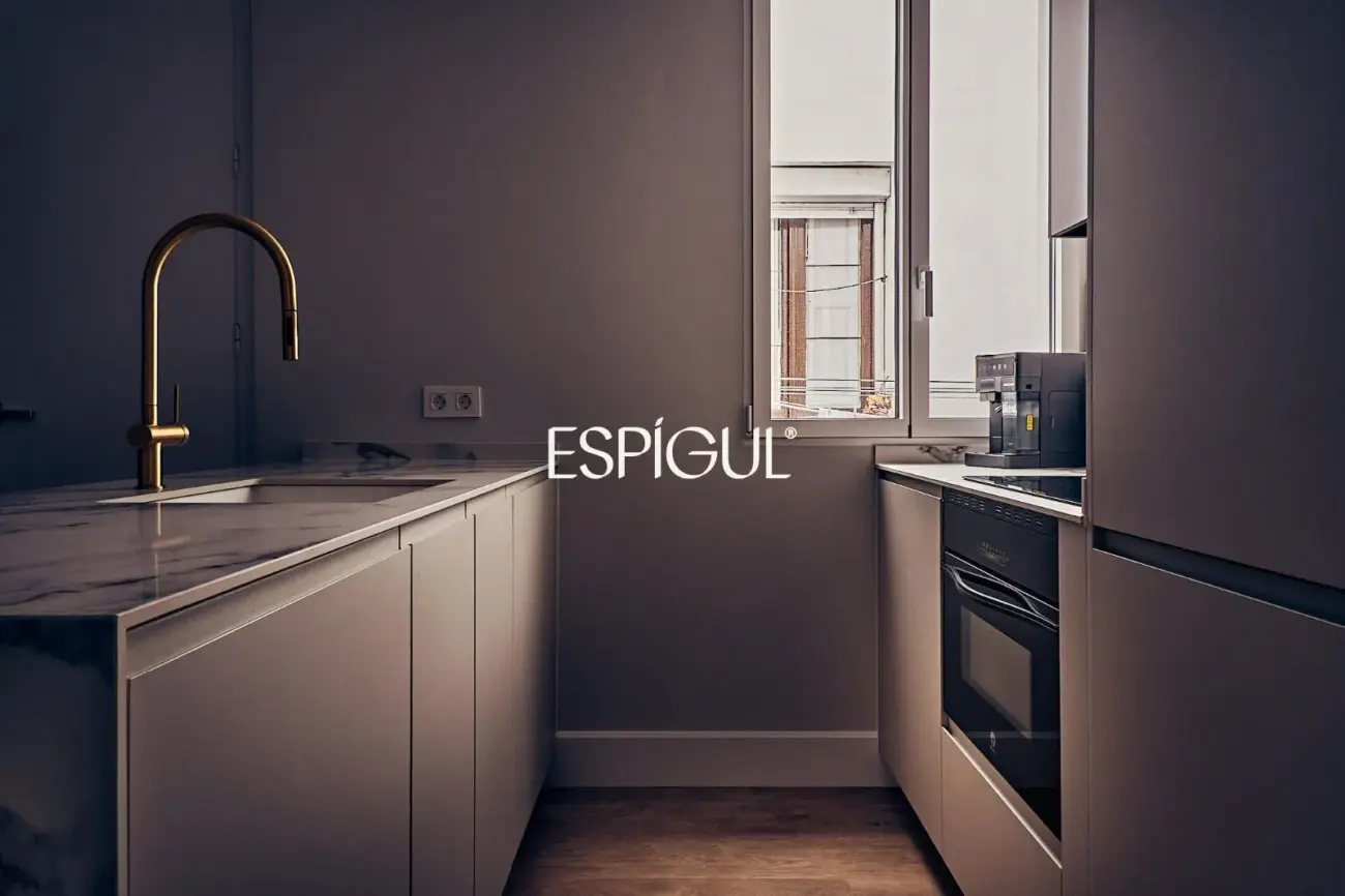 Apartamento en venta en en la calle Lope de Rueda, en el prestigioso barrio de Ibiza