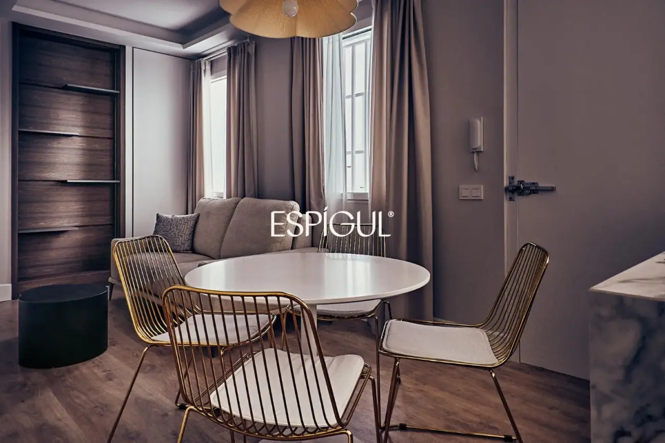 Apartamento en venta en en la calle Lope de Rueda, en el prestigioso barrio de Ibiza
