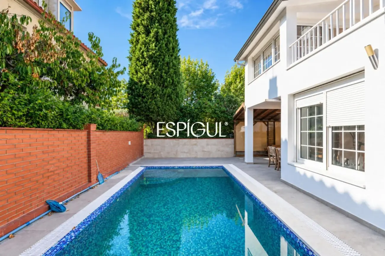 Casa unifamiliar con piscina en venta en Mirasol, Sant Cugat del Vallès