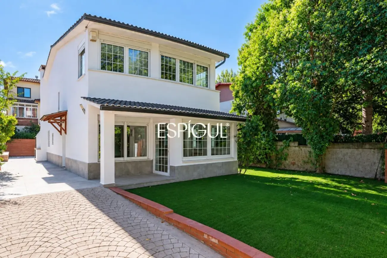 Casa unifamiliar con piscina en venta en Mirasol, Sant Cugat del Vallès