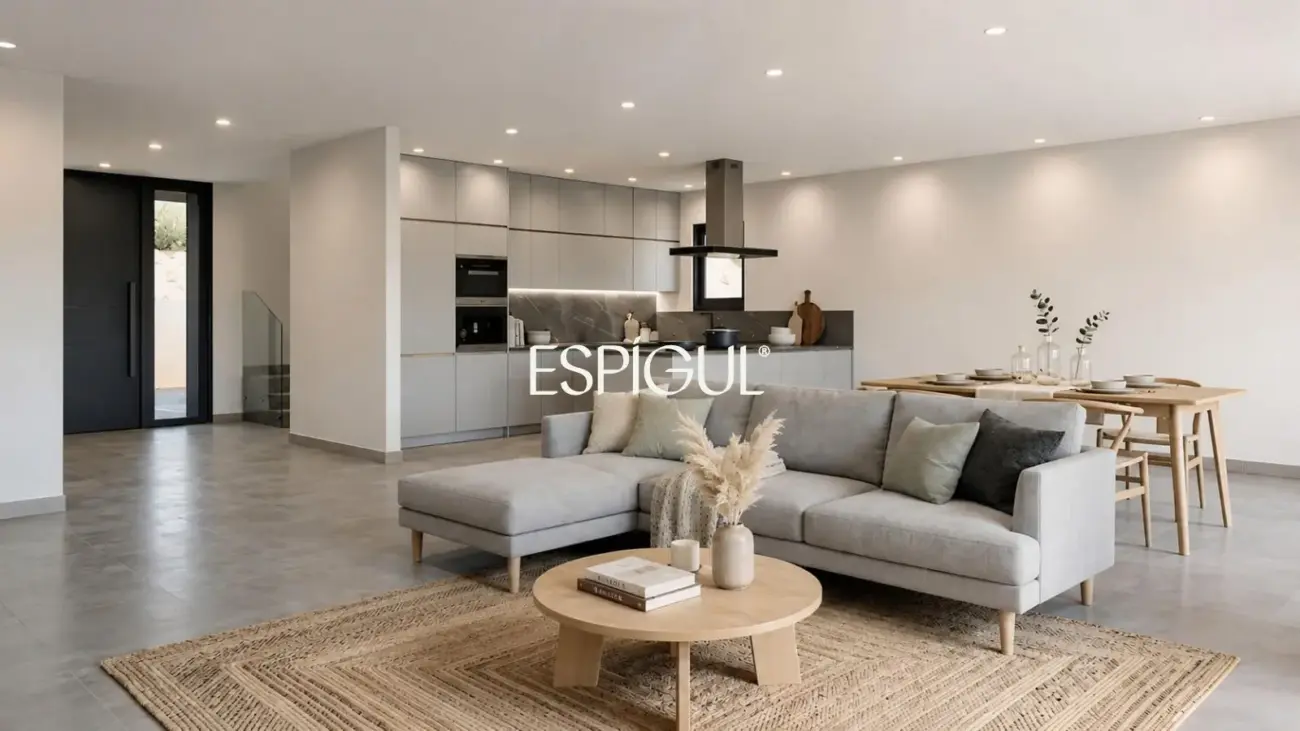 Modern New-Build Villa with Private Pool in Mas Pla