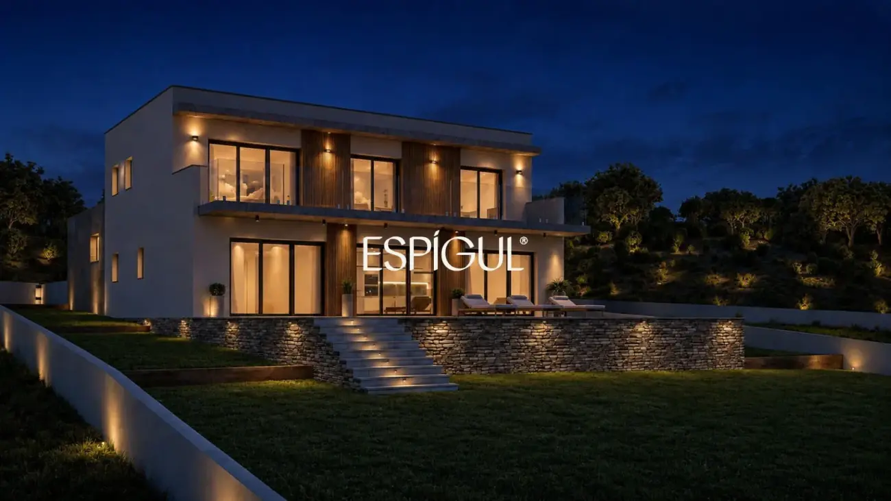 Modern New-Build Villa with Private Pool in Mas Pla