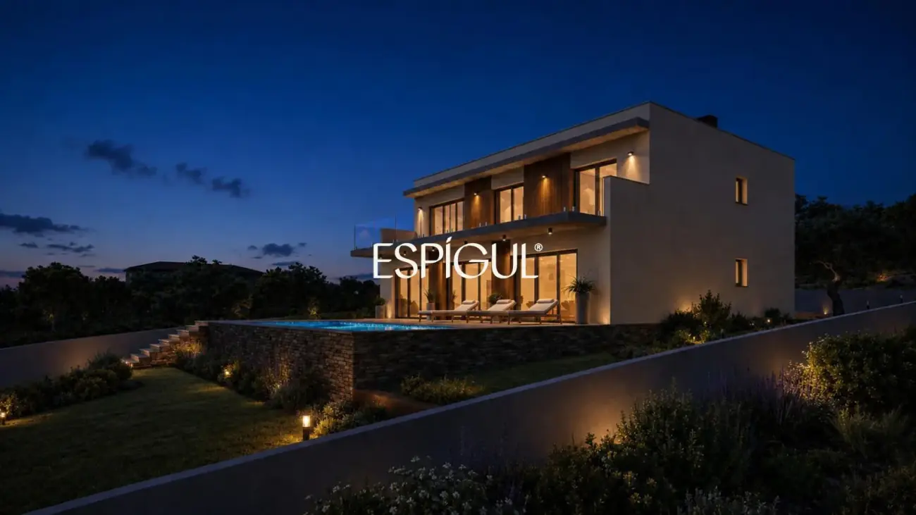 Modern New-Build Villa with Private Pool in Mas Pla