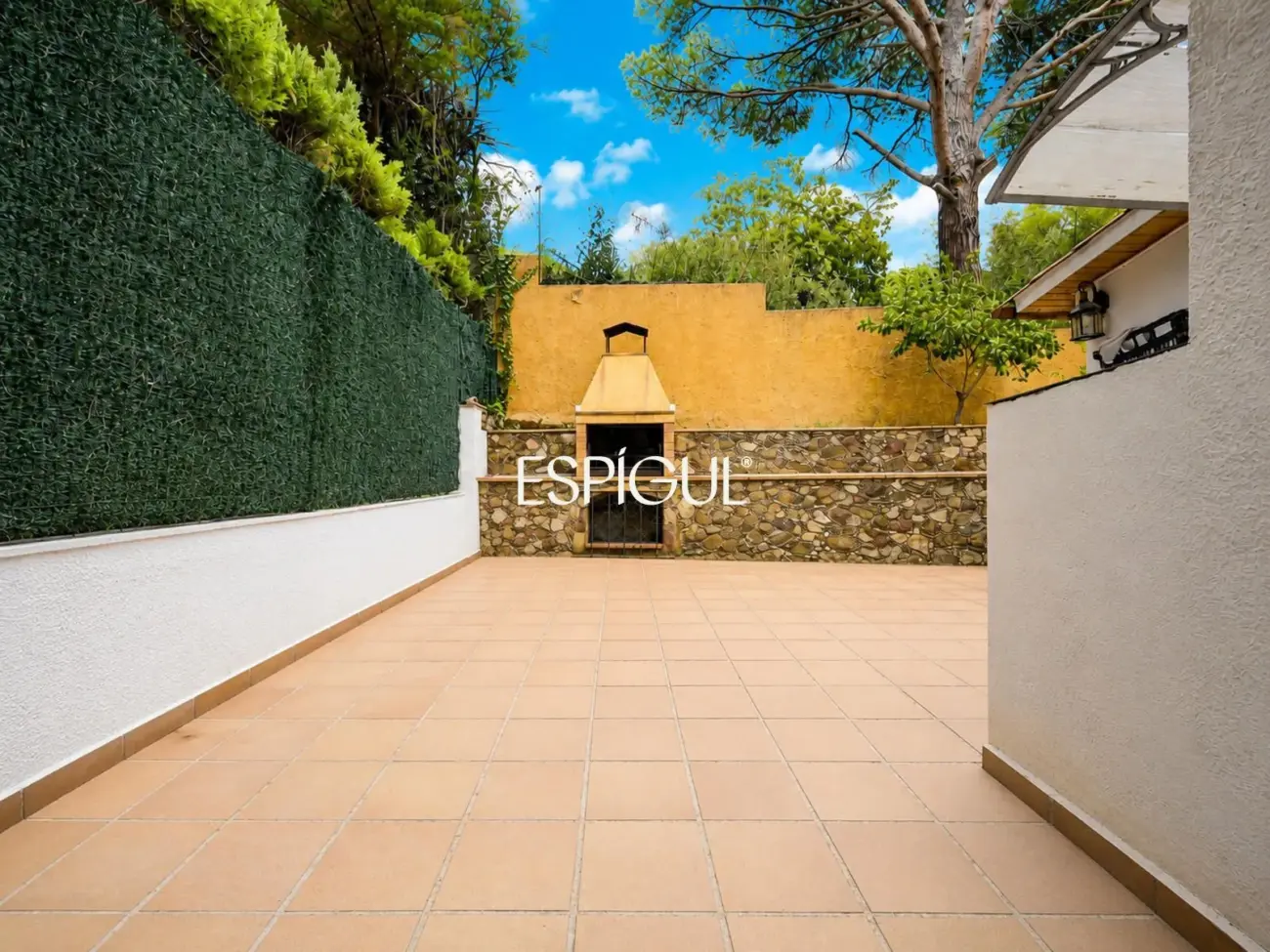 Chalet rénové avec piscine à Calonge