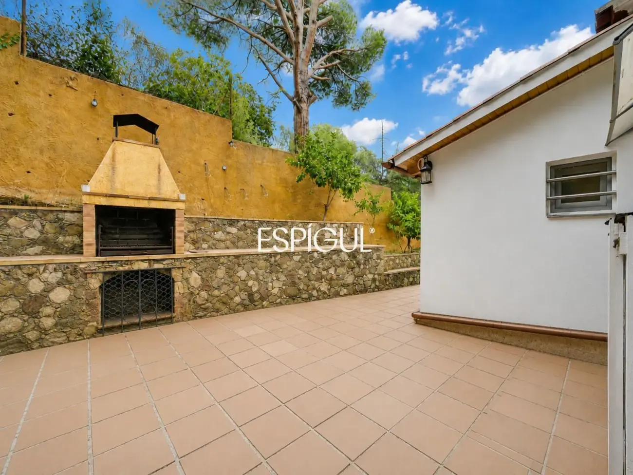 Chalet rénové avec piscine à Calonge