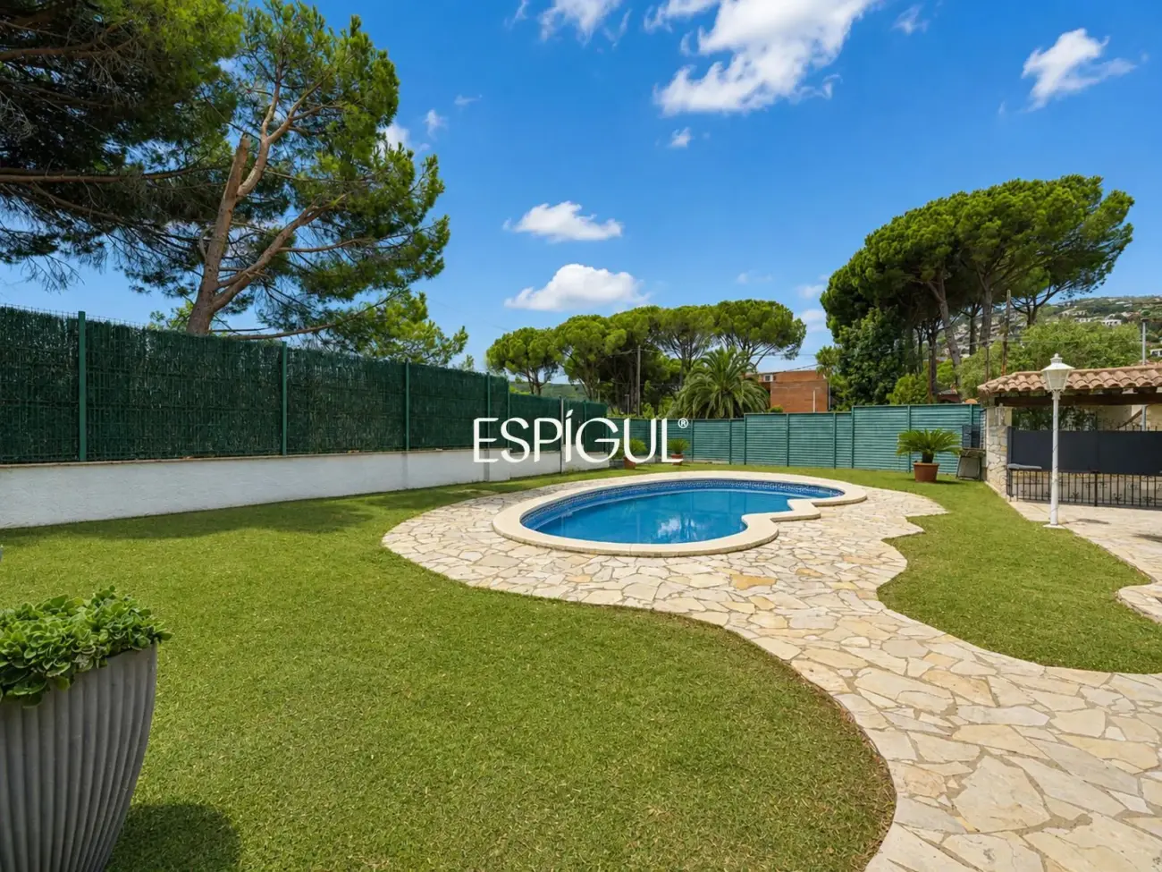 Chalet rénové avec piscine à Calonge