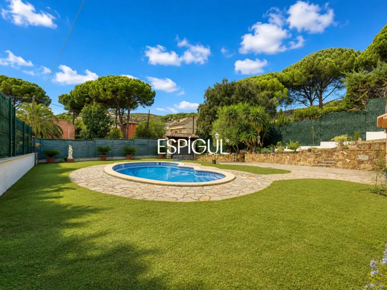Chalet rénové avec piscine à Calonge