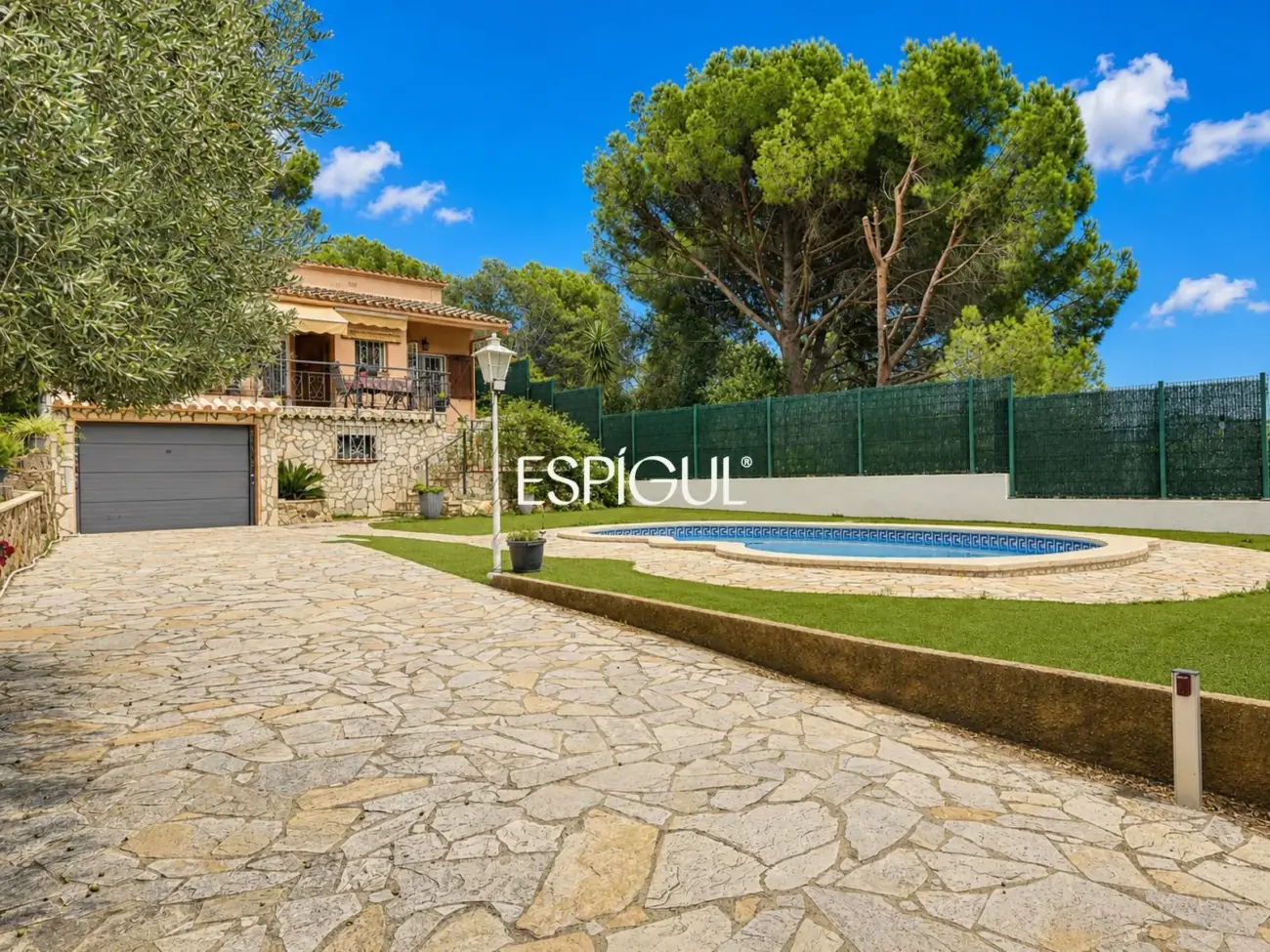 Chalet rénové avec piscine à Calonge