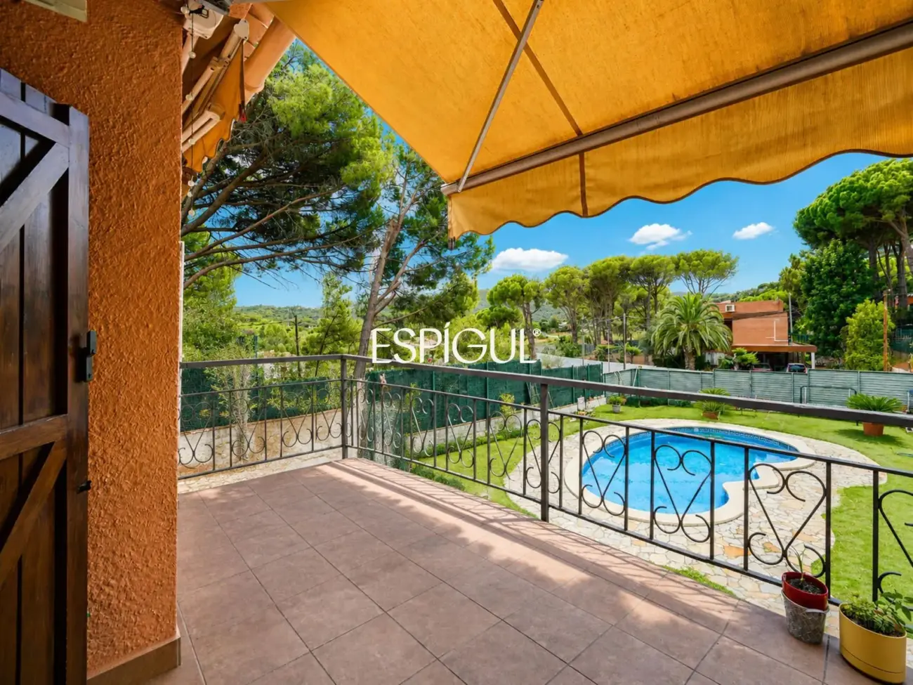 Chalet rénové avec piscine à Calonge