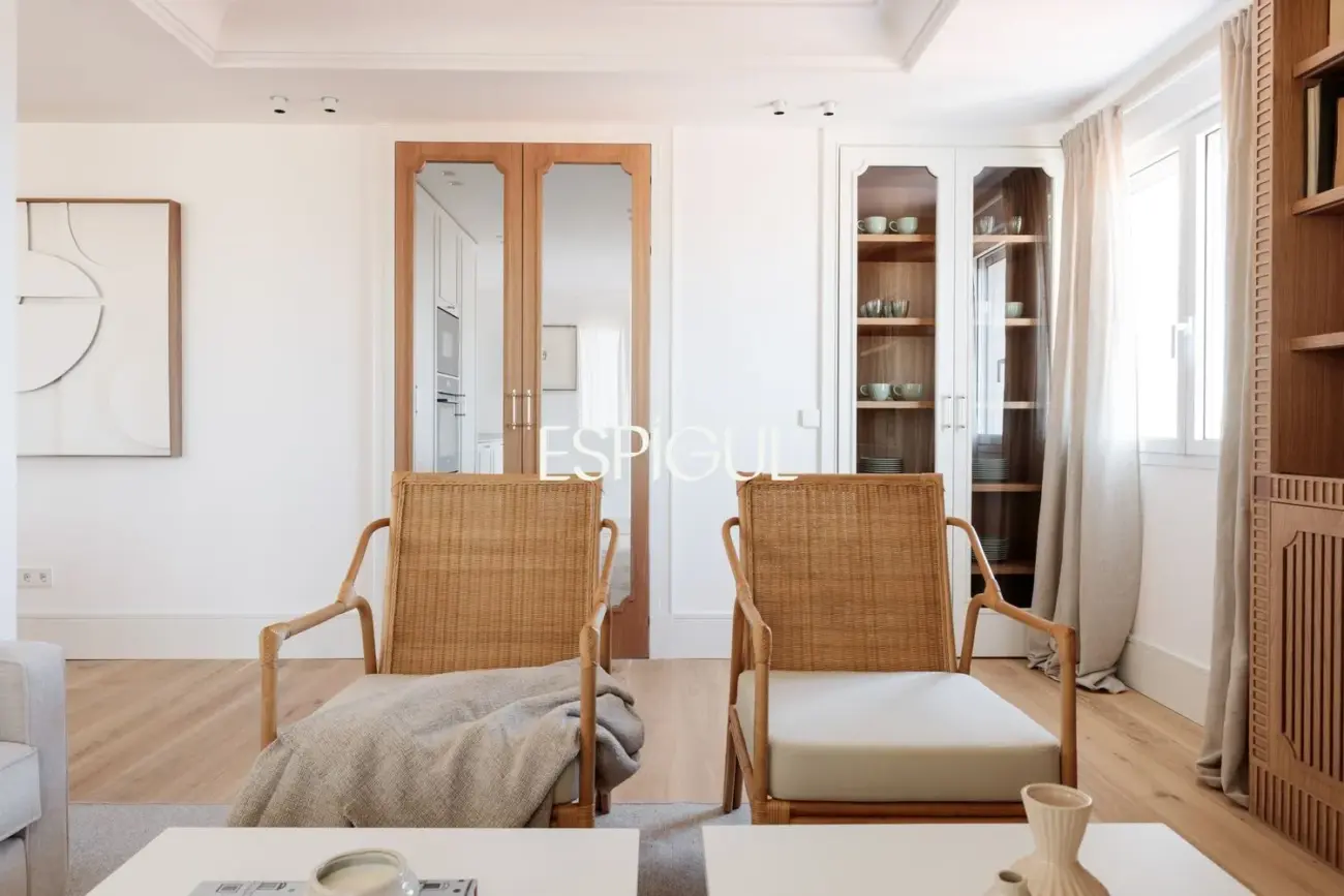 Espectacular piso en venta en la Planta 13 con las Mejores Vistas de Madrid