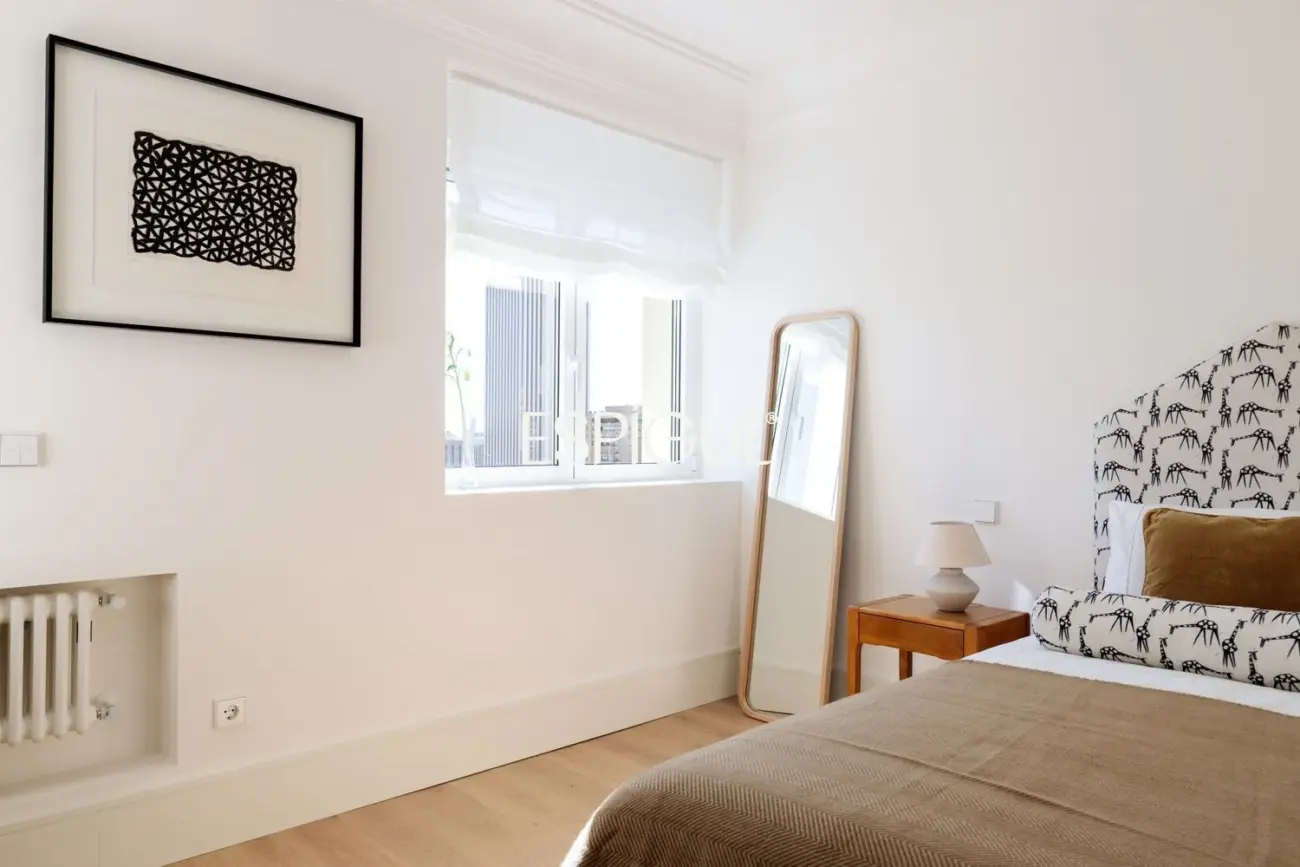 Espectacular piso en venta en la Planta 13 con las Mejores Vistas de Madrid