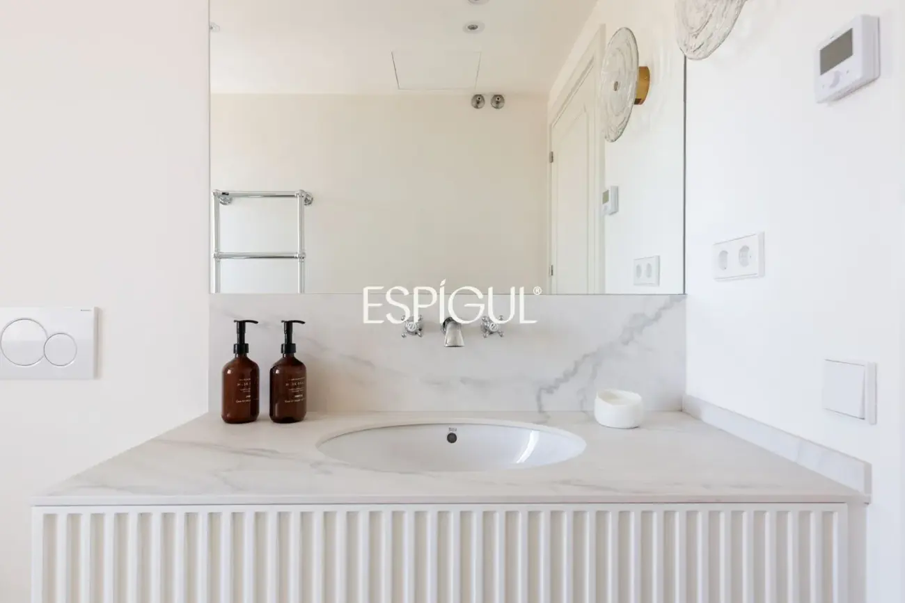 Espectacular piso en venta en la Planta 13 con las Mejores Vistas de Madrid