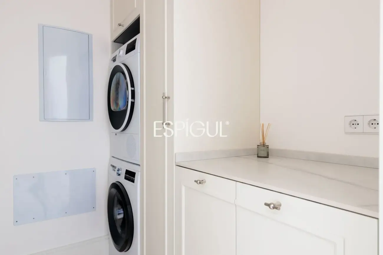 Espectacular piso en venta en la Planta 13 con las Mejores Vistas de Madrid