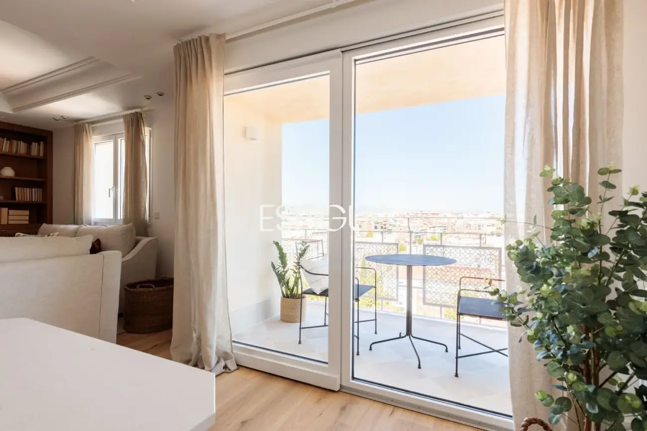 Espectacular piso en venta en la Planta 13 con las Mejores Vistas de Madrid