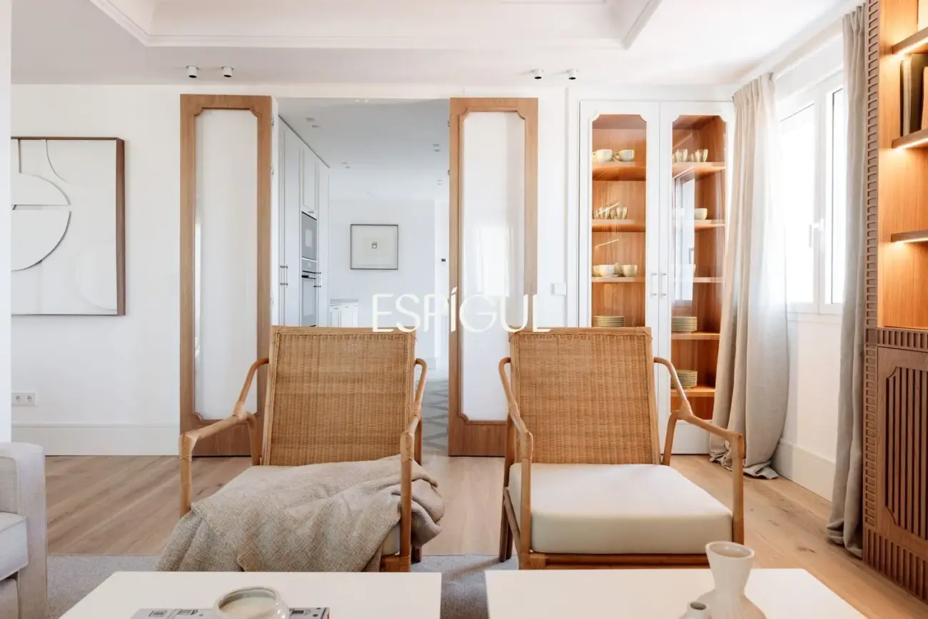Espectacular piso en venta en la Planta 13 con las Mejores Vistas de Madrid