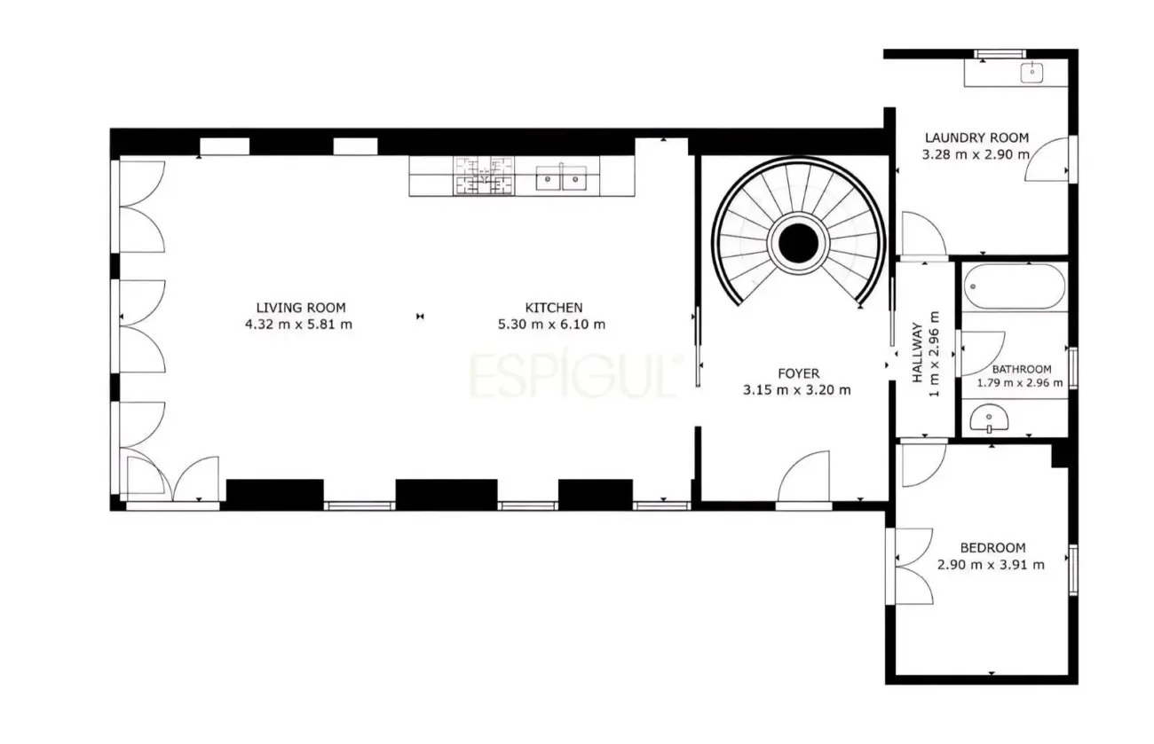 Exclusiva casa esquinera con jardín privado y vistas al mar en el centro de Premià de Dalt