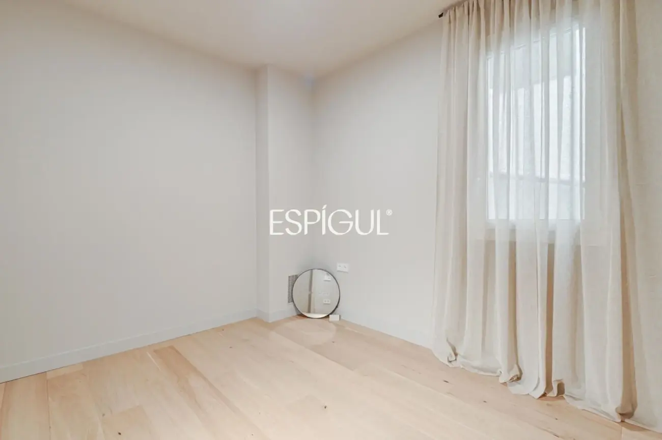 Exclusiva vivienda reformada en Balmes