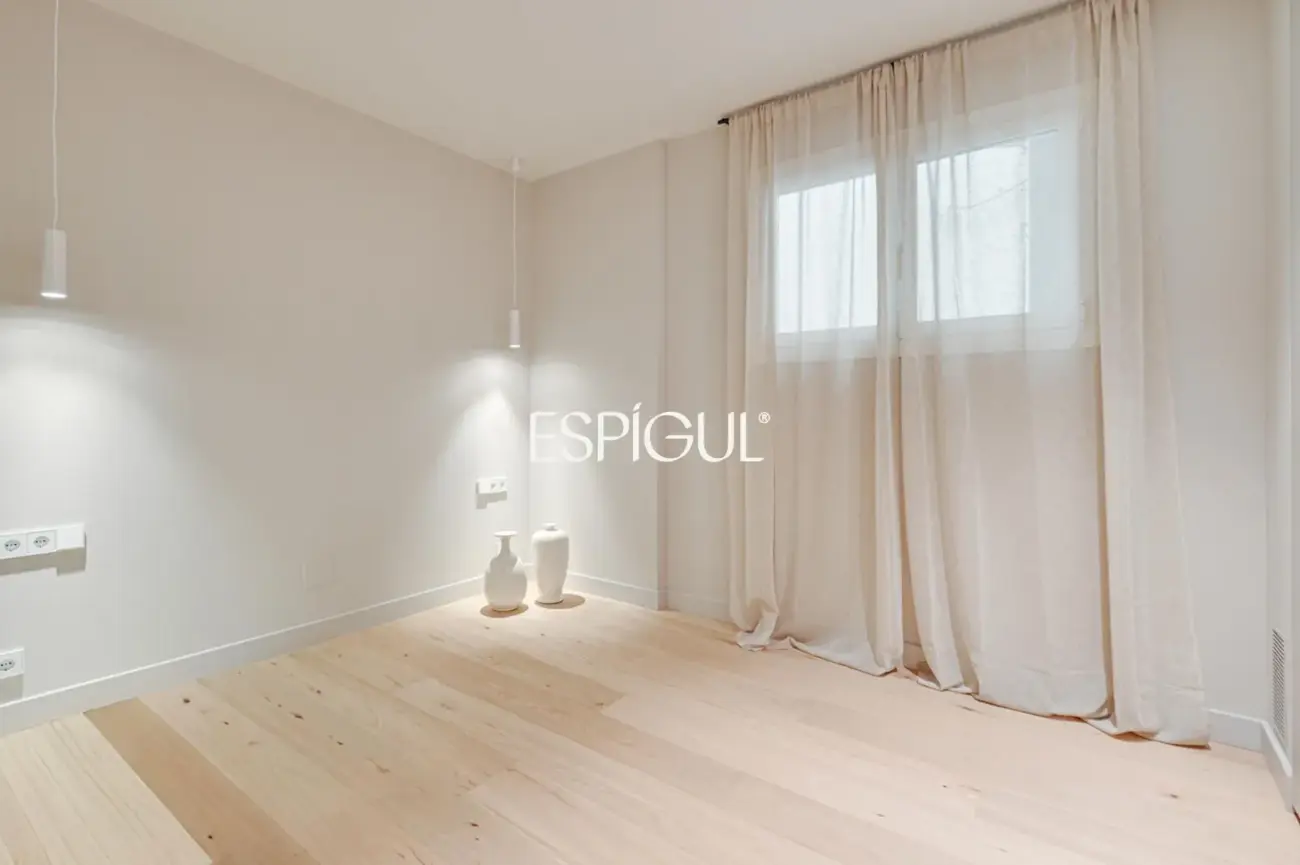 Exclusiva vivienda reformada en Balmes