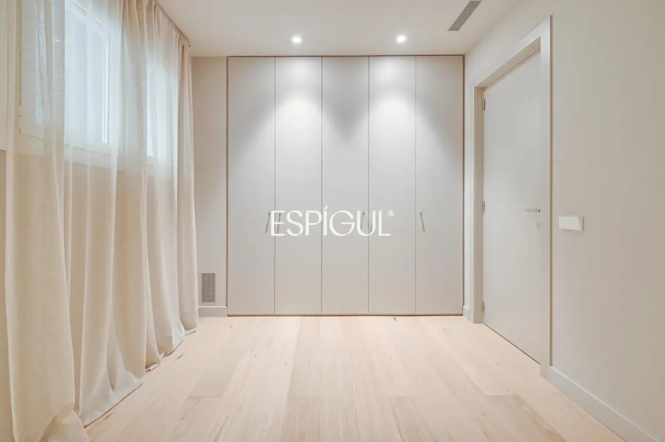 Exclusiva vivienda reformada en Balmes
