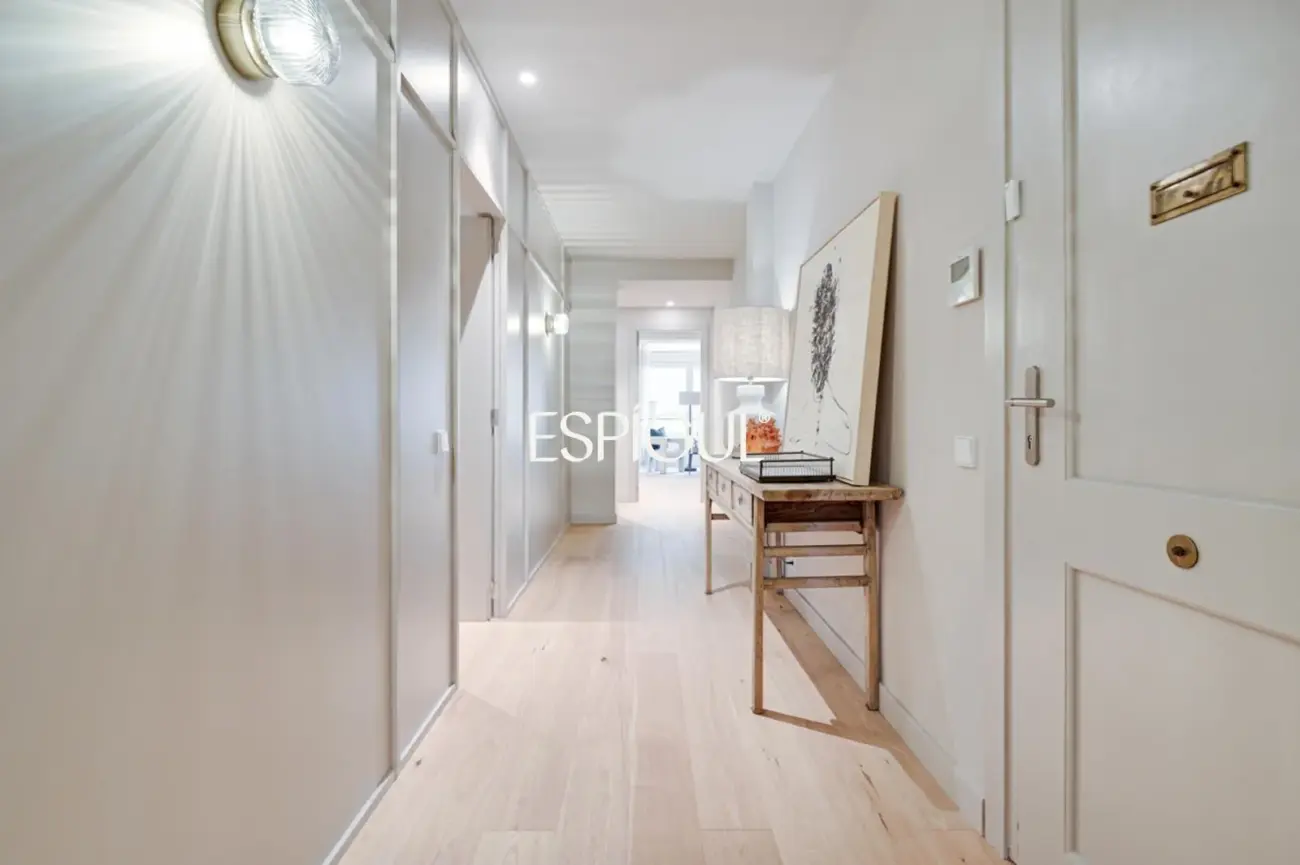 Exclusiva vivienda reformada en Balmes