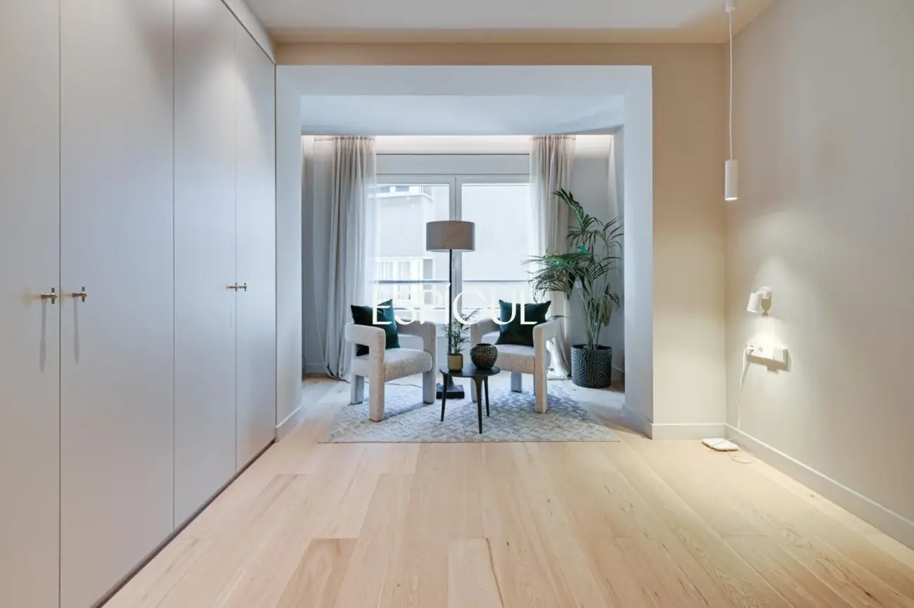 Exclusiva vivienda reformada en Balmes