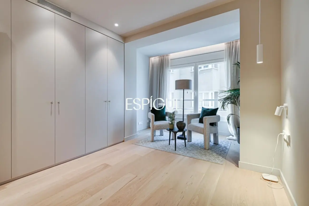 Exclusiva vivienda reformada en Balmes