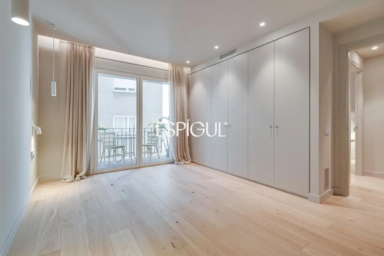 Exclusiva vivienda reformada en Balmes