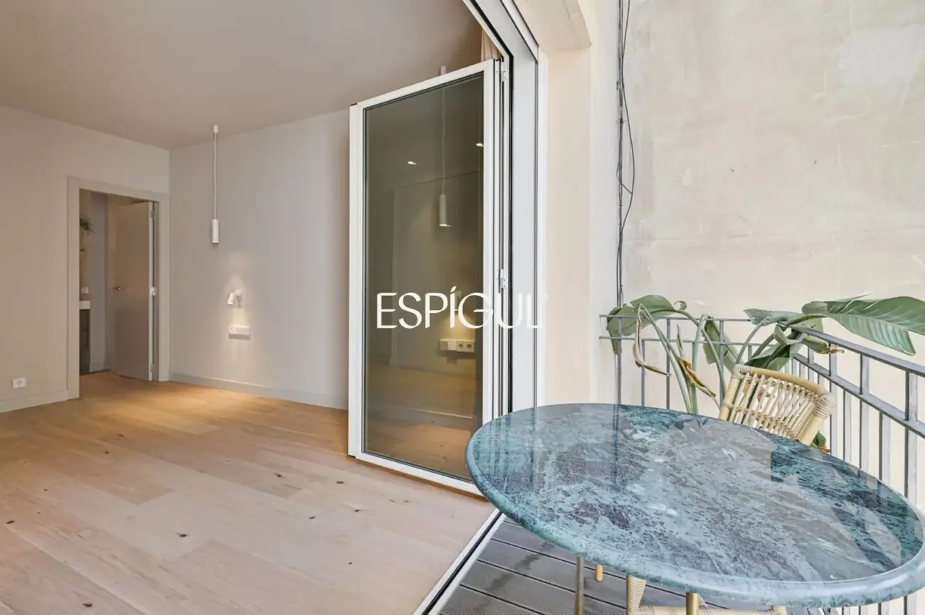 Exclusiva vivienda reformada en Balmes