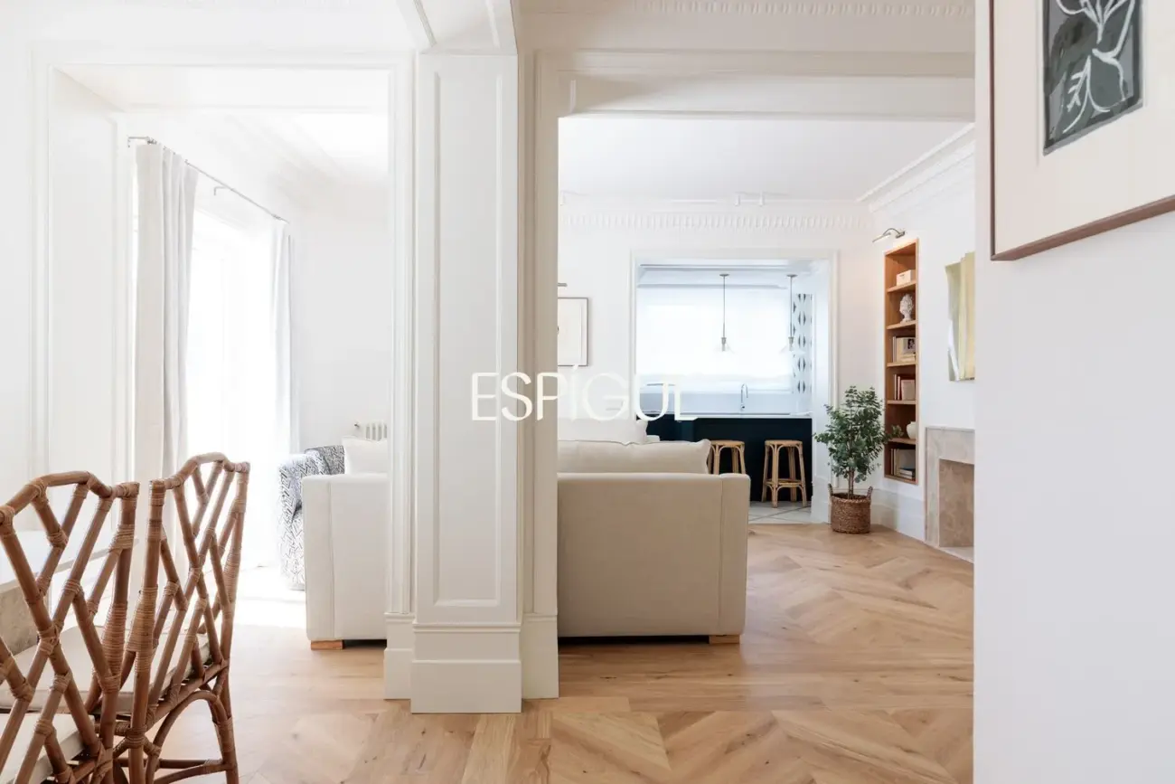 Exclusivo ático con terraza de 21m2 en el corazón del Barrio de Salamanca